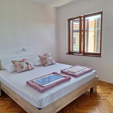 Adriatic Leisure Apartment Novi Vinodolski Exterior photo
